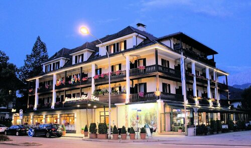 Внешний вид отеля Reindl's Partenkirchner Hof в Гармиш-Партенкирхене, фото 1