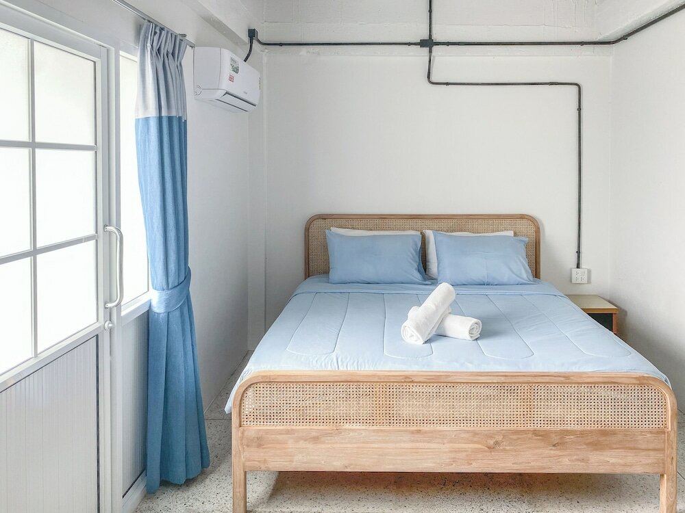 Фото Bang Saphan Resort Hotel