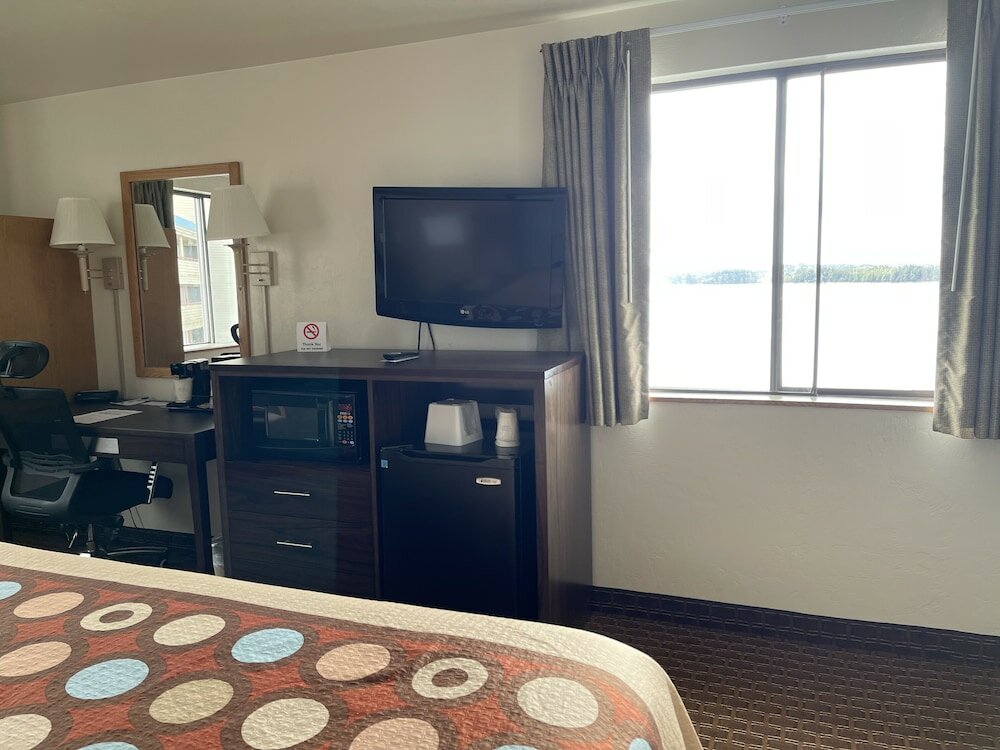 Фото Super 8 by Wyndham Ketchikan