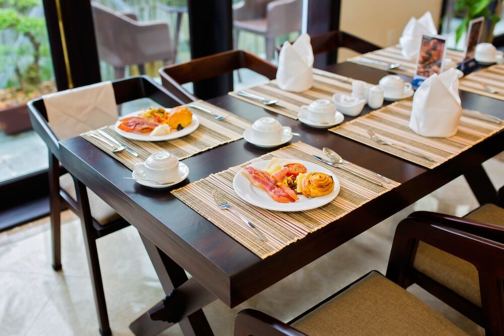 Фото Lasenta Boutique Hotel Hoian