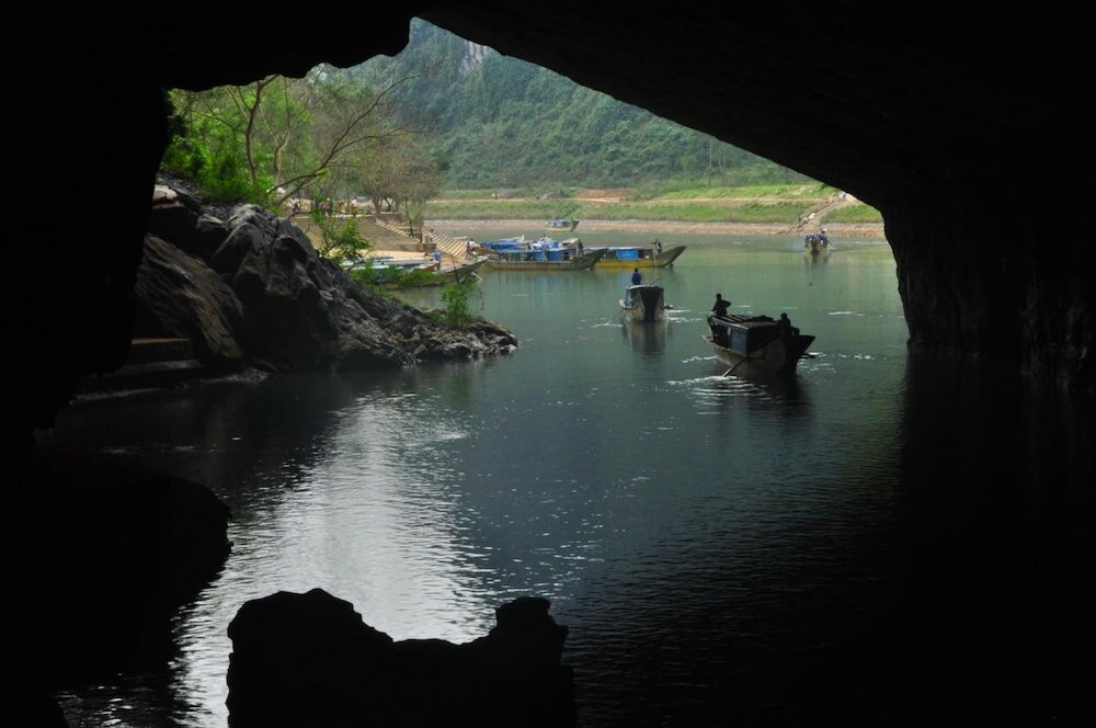 Фото Nam Long Hotel