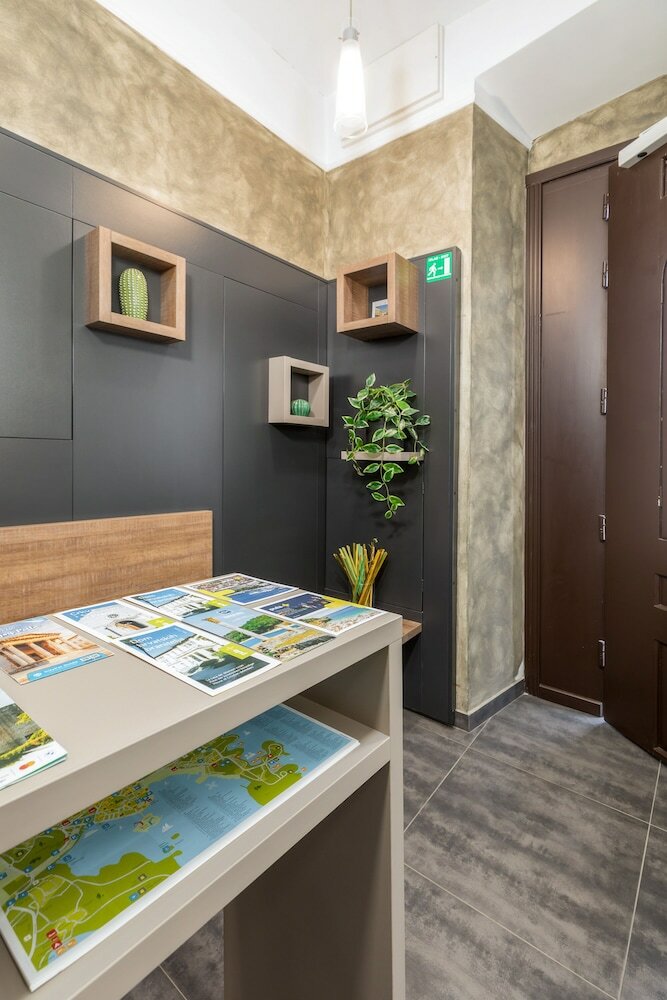 Фото Boutique Suites Joyce