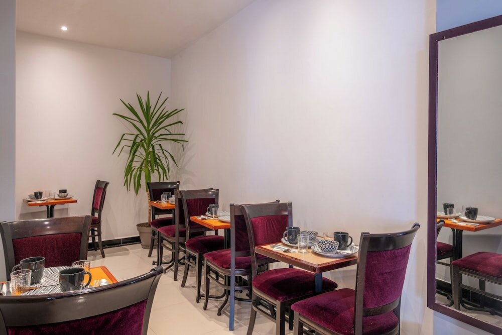 Фото Hotel La Perle Montparnasse