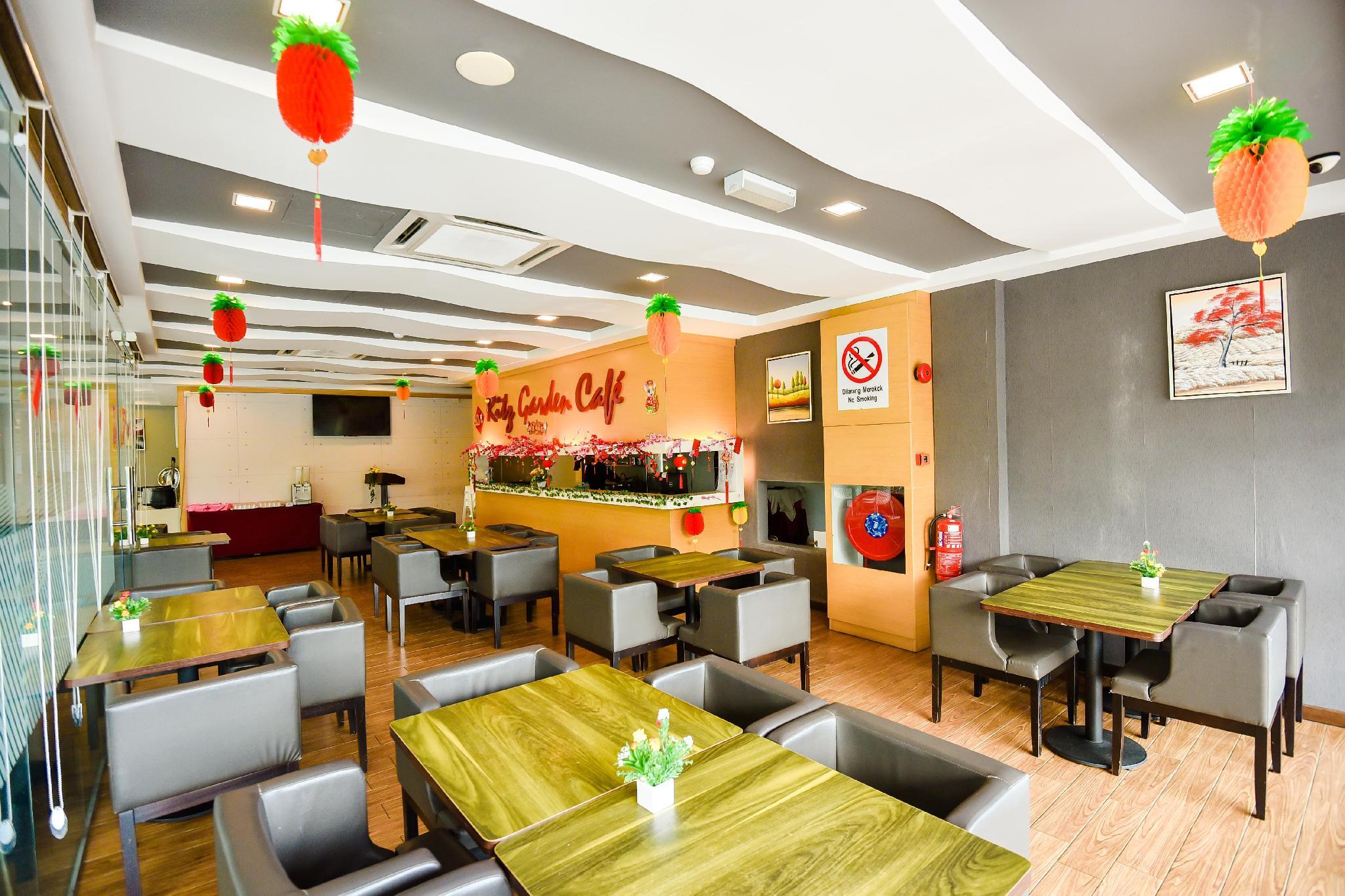 Фото Lumut Suites