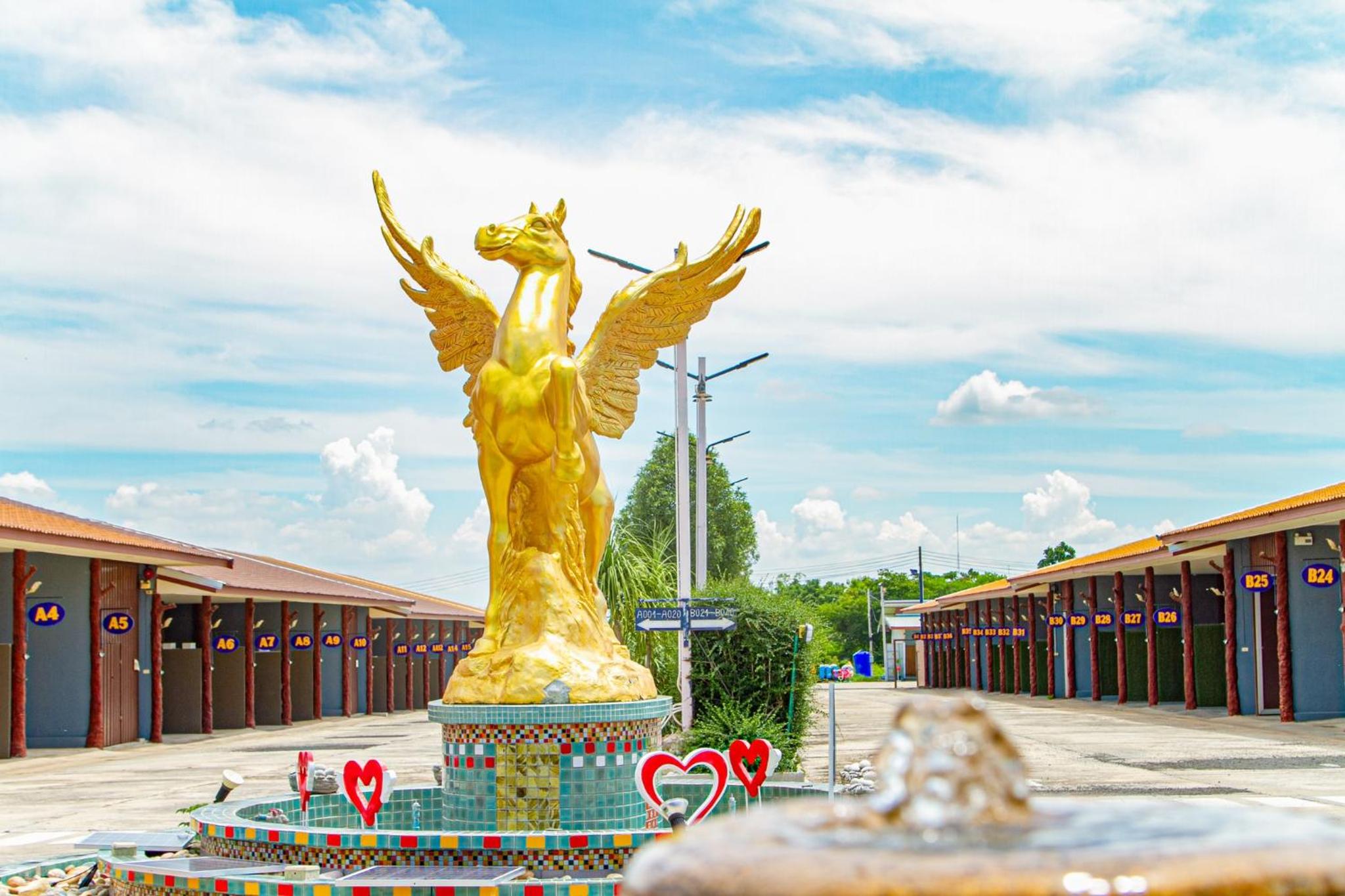 Фото Thansila Resort Buriram