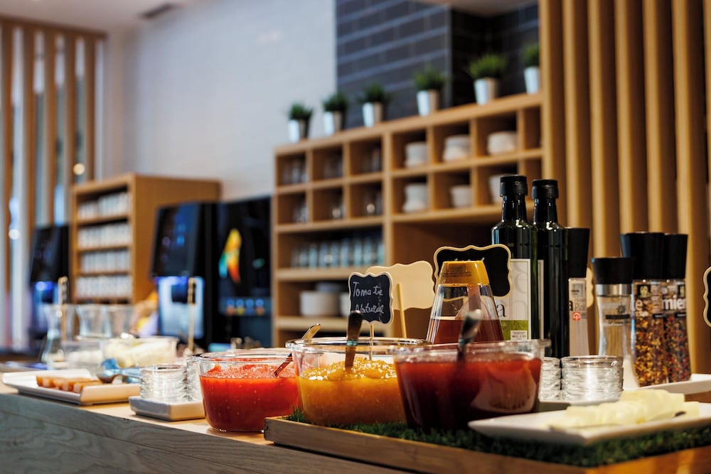 Фото Hotel Logroño Parque