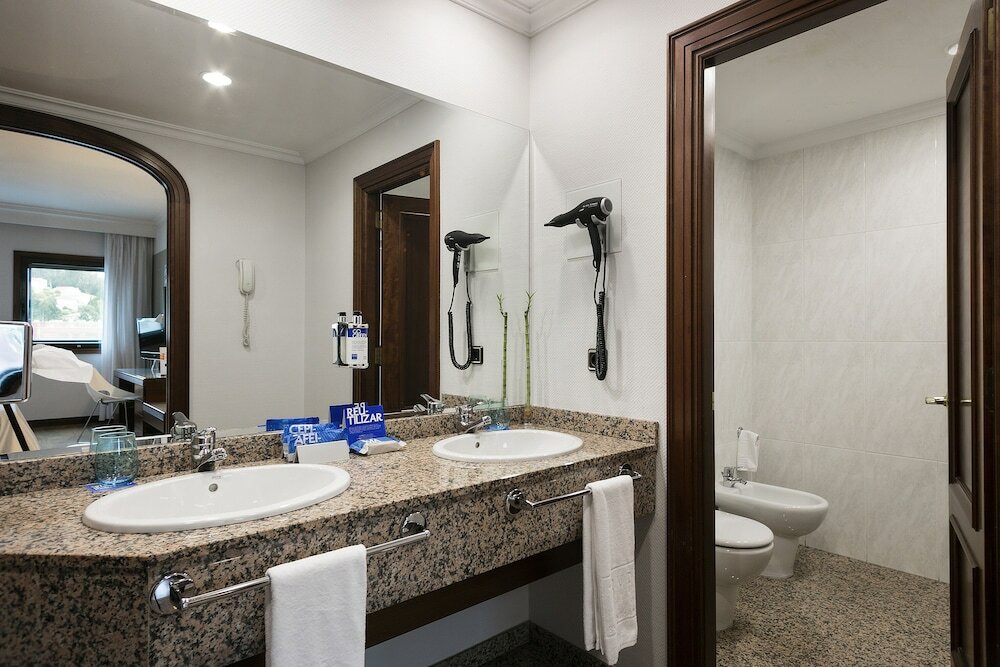 Фото Hotel Santiago Plaza Affiliated by Meliá