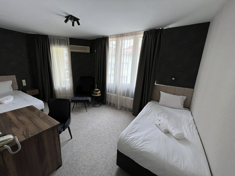 Фото Hotel Bistra & Galina