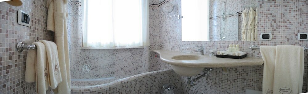 Фото Tombolo Talasso Resort