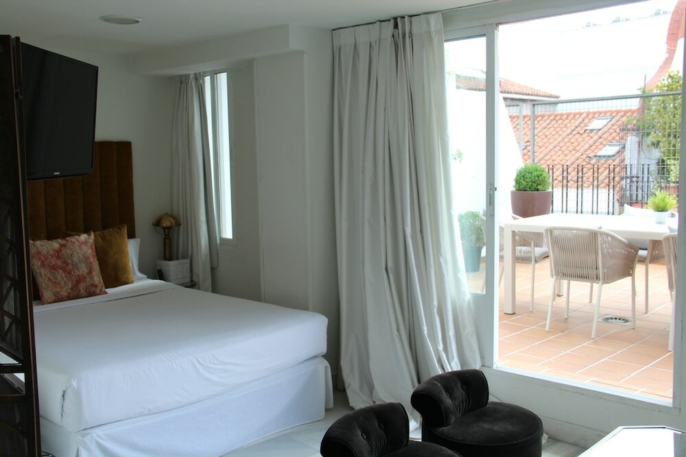 Фото Sonder Santa Ana