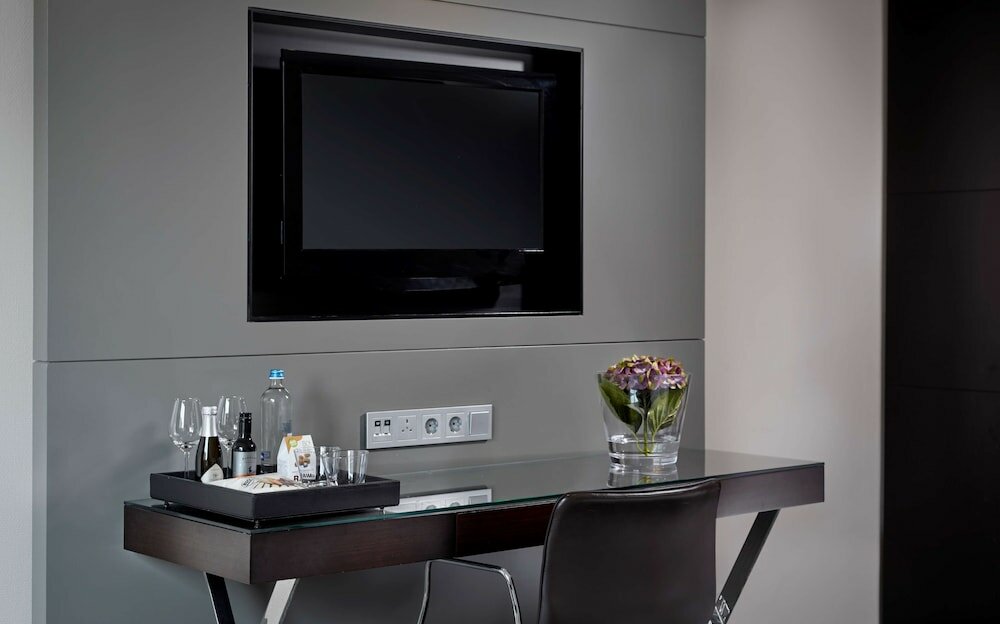 Фото Park Plaza Victoria Amsterdam