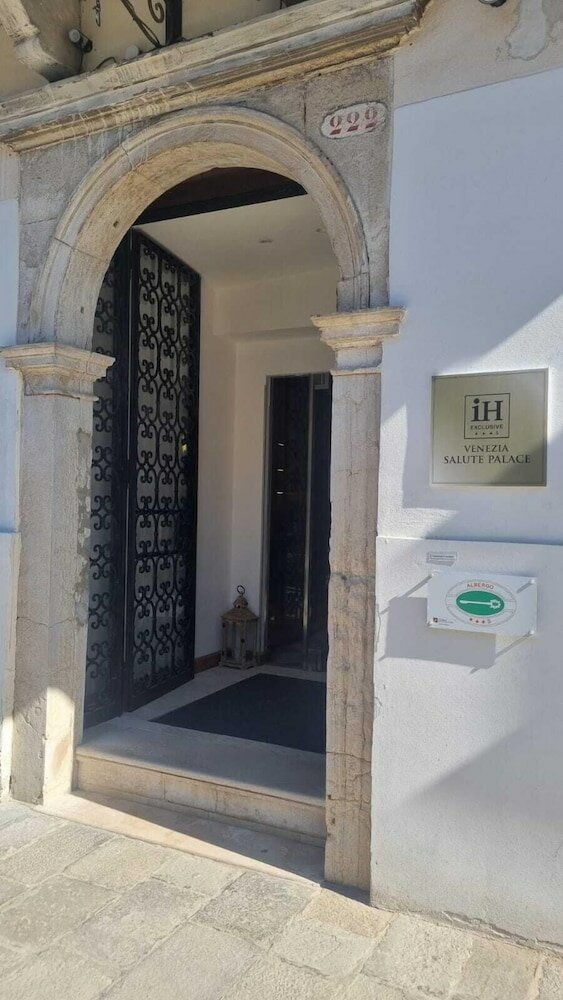 Фото Ih Hotels Venezia Salute Palace