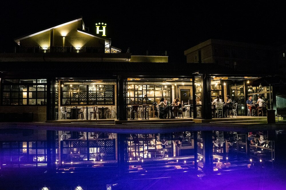 Фото отеля 5