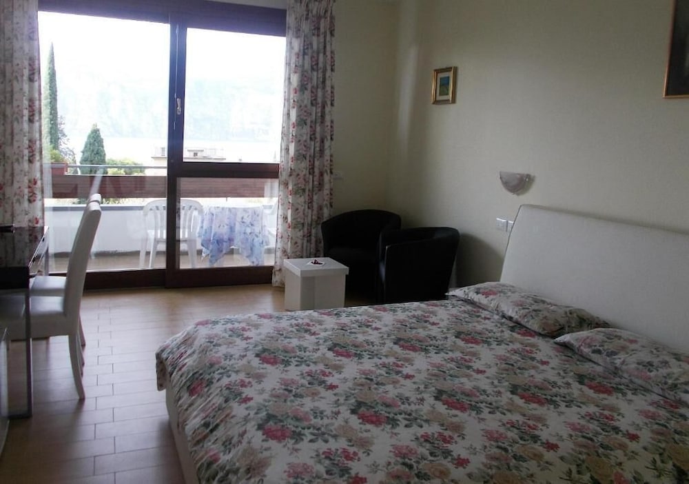 Фото Hotel Laura Christina