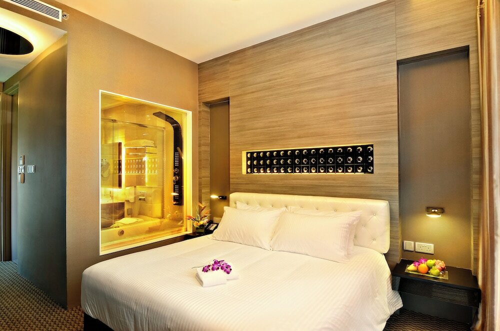 Фото The Seacare Hotel