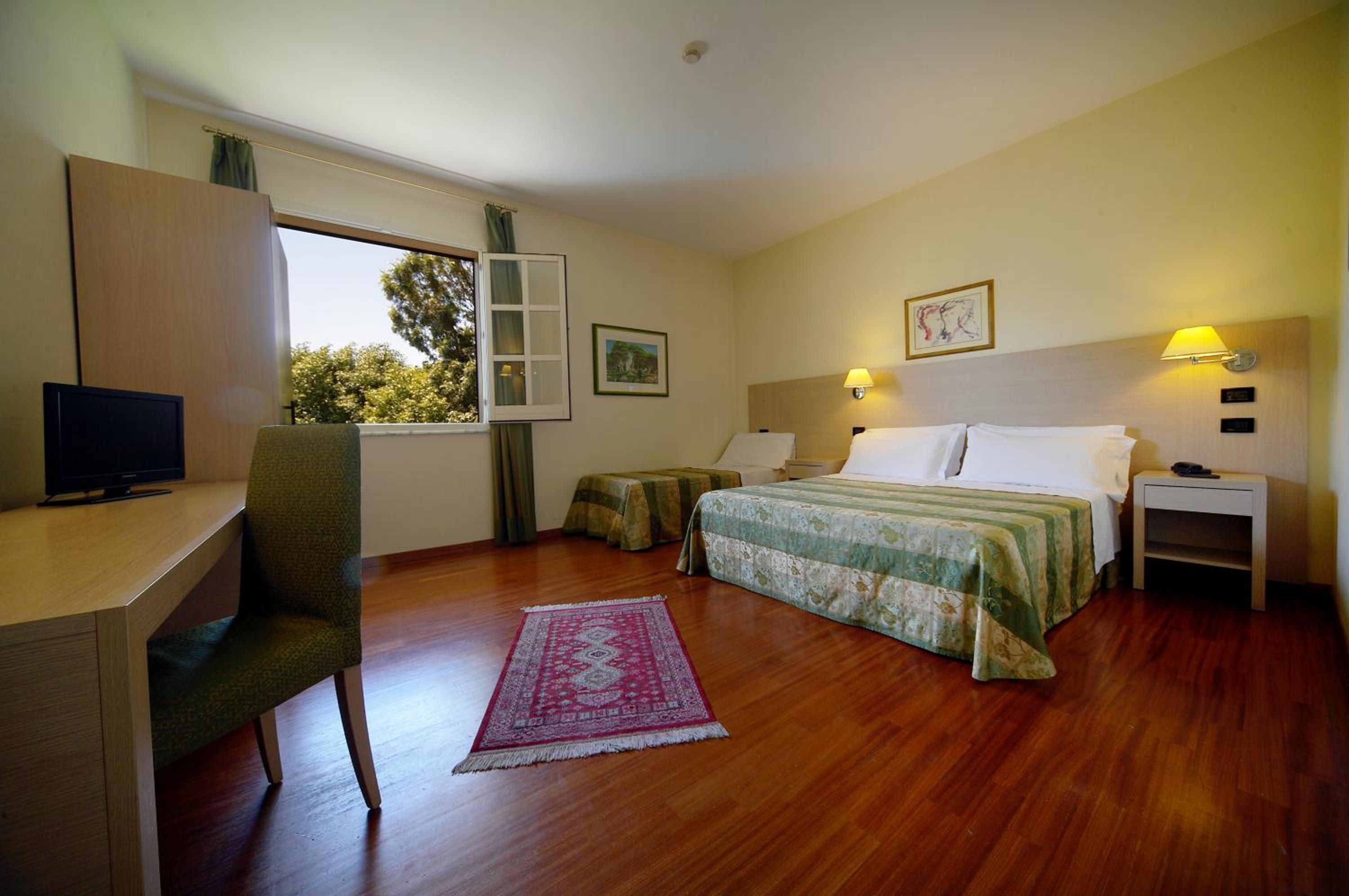 Фото Hotel Borgo Verde