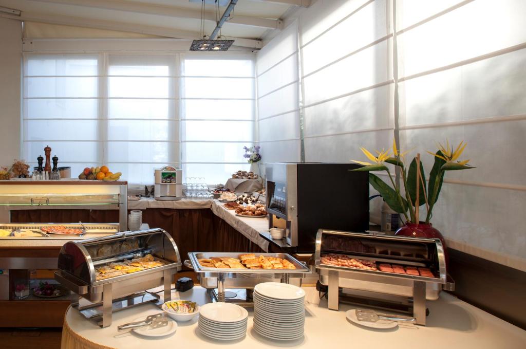 Фото Hotel Tropical