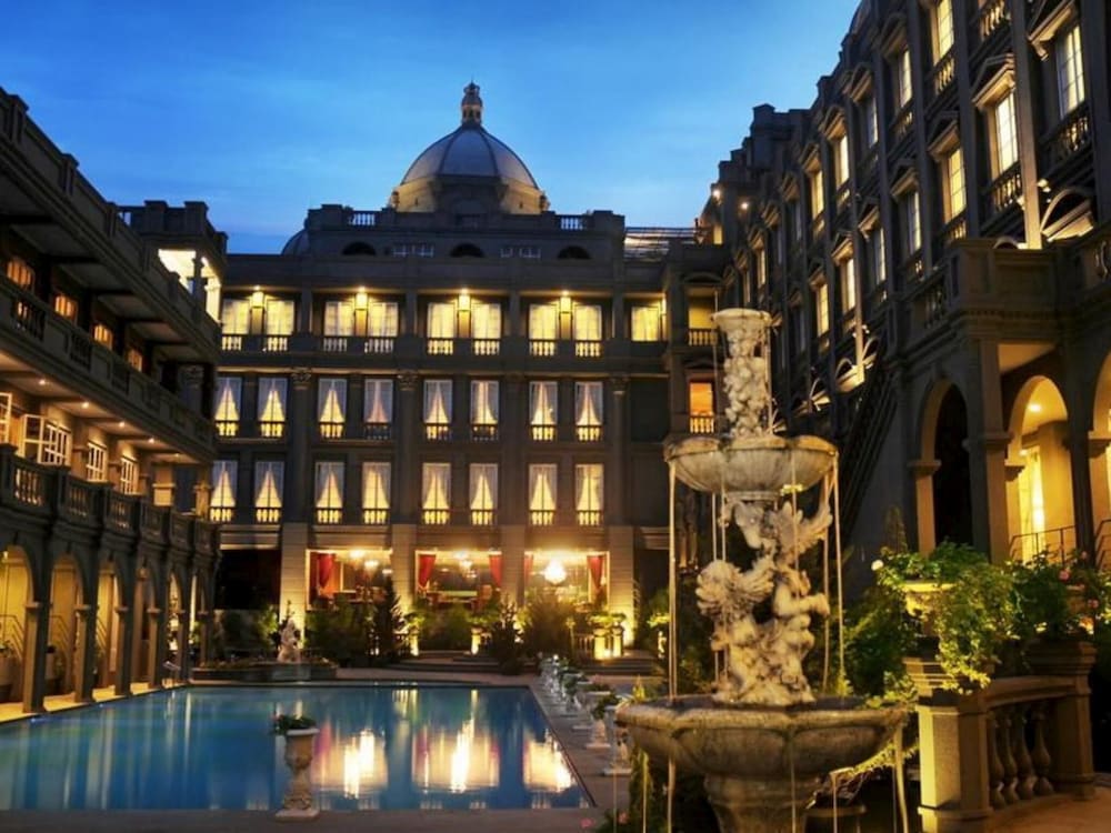 Фото G. H. Universal Hotel