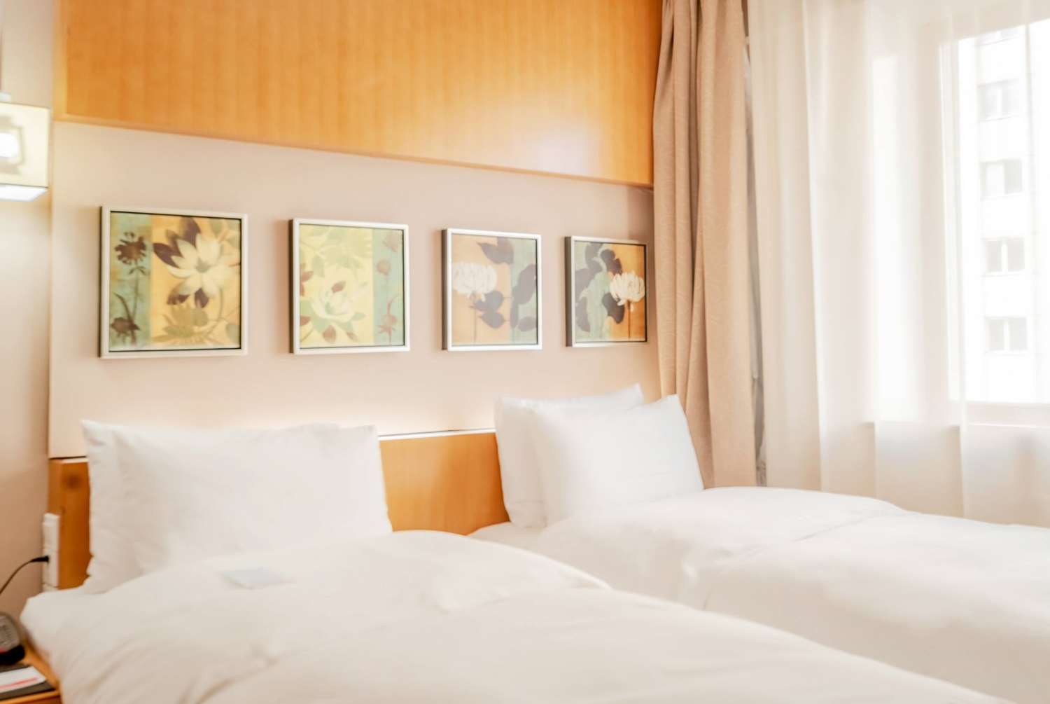 Фото Ramada by Wyndham Ulaanbaatar Citycenter