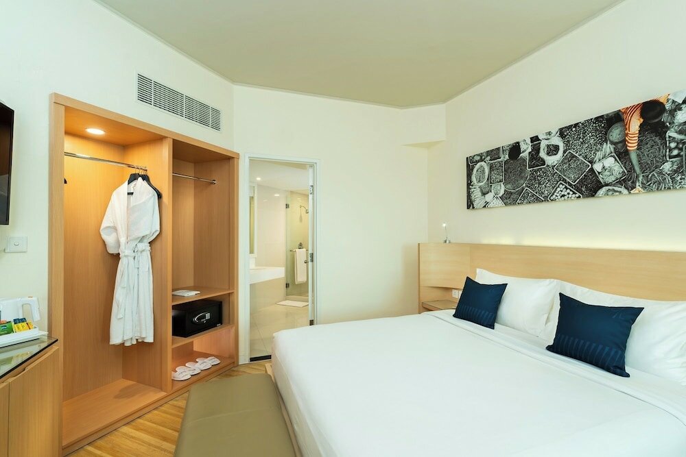 Фото Harris Hotel Tebet Jakarta