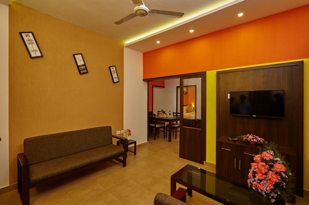 Фото Ktdc Tea County Munnar