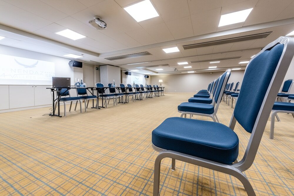 Фото Hôtel Nendaz 4 Vallées & SPA