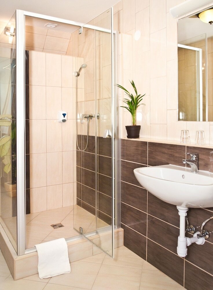 Фото Klastrom Hotel