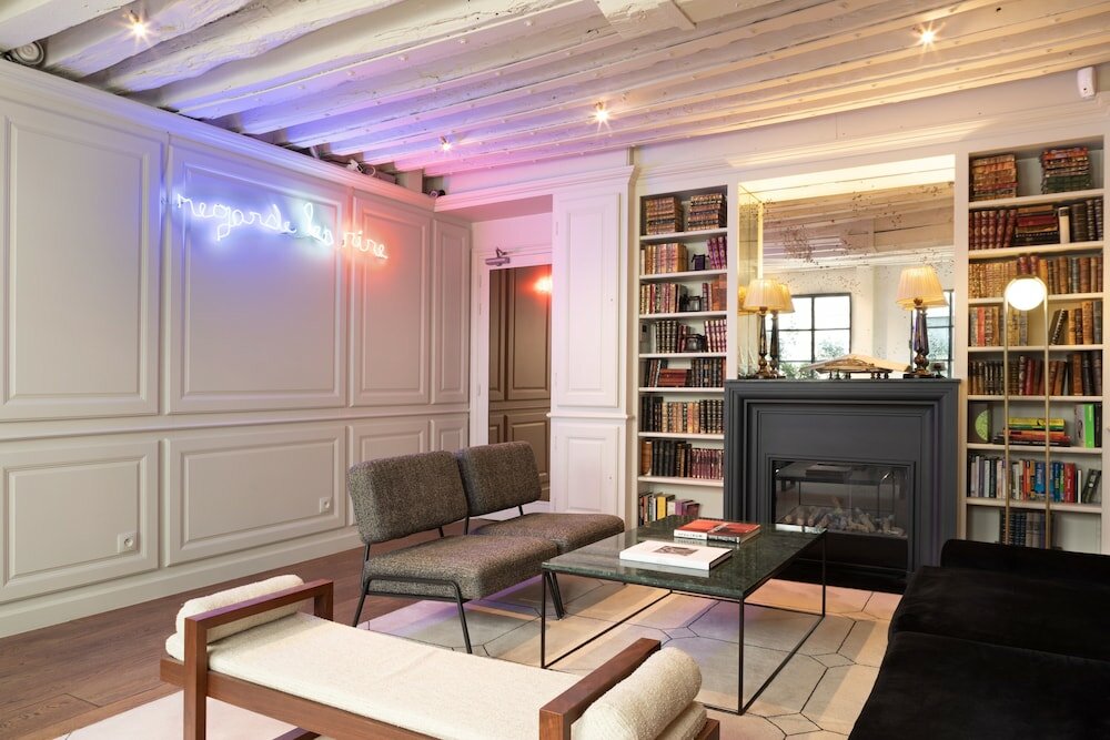 Фото Hotel Verneuil