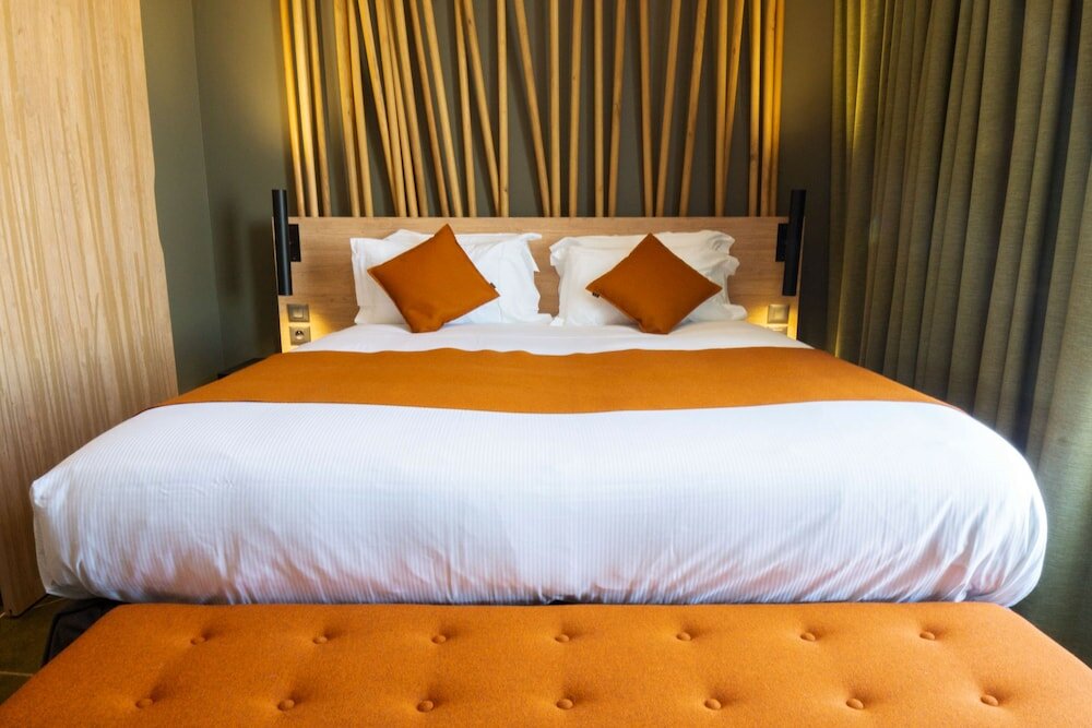 Фото Golden Tulip Montpellier Centre St Roch