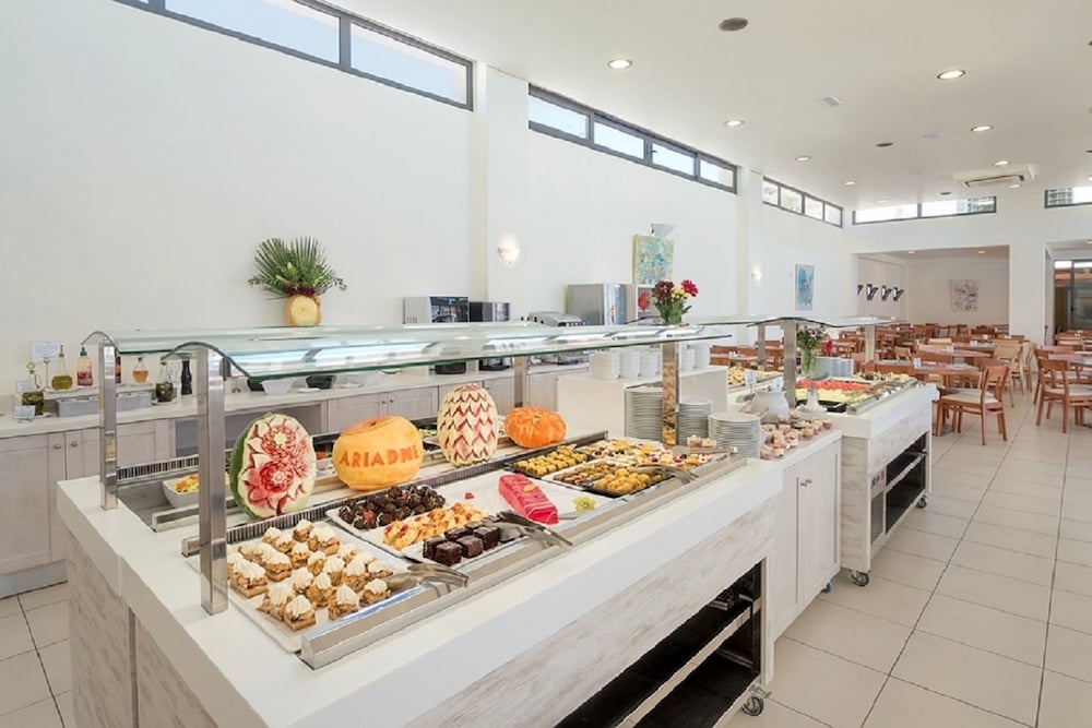 Фото Ariadne Beach - Adults Only