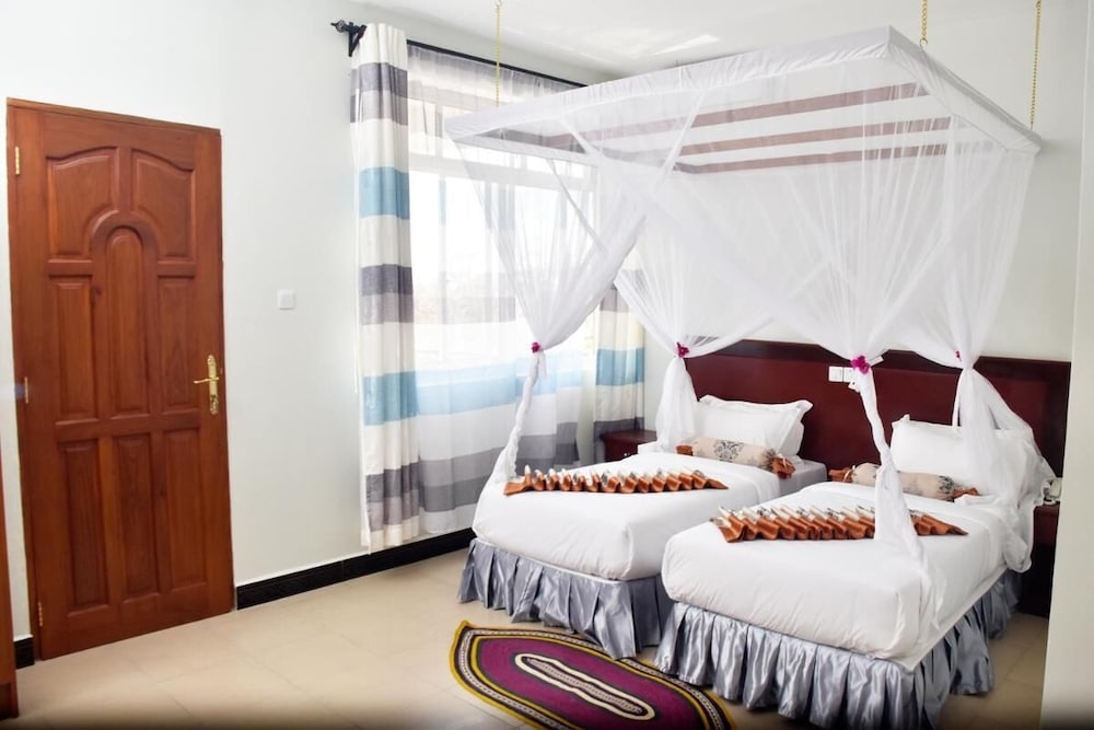 Фото Sea Crest Hotel