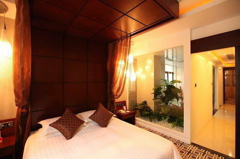 Фото Elegance Bund Hotel