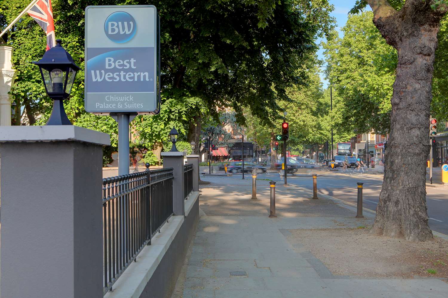 Фото Best Western Chiswick Palace & Suites