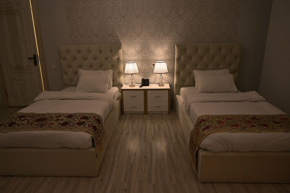 Фото Гранд Нодирбек