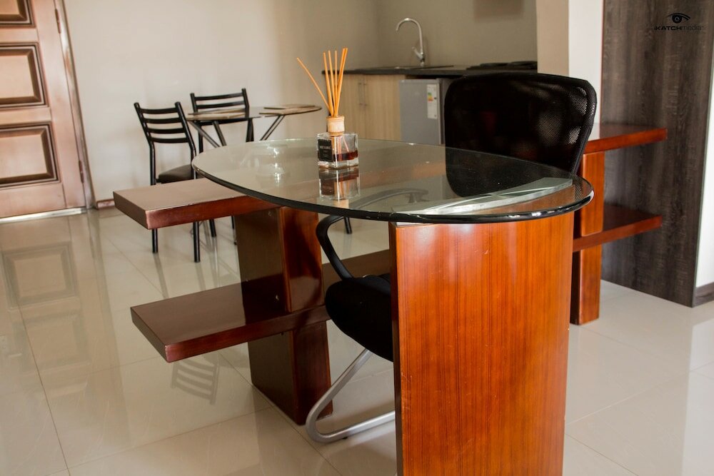 Фото Nomad's Court Lodge