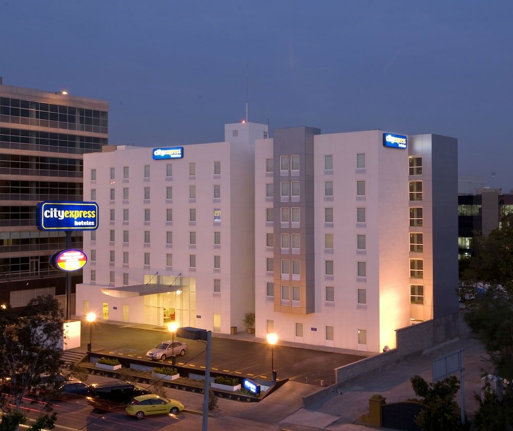 Фото City Express Tijuana Río