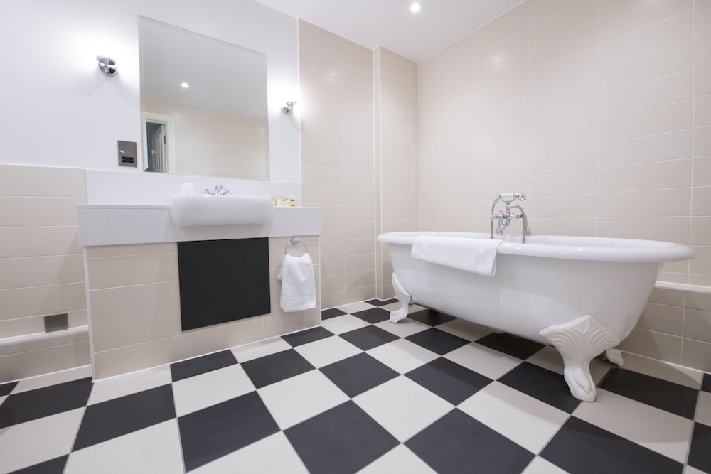 Фото Yarrow Hotel