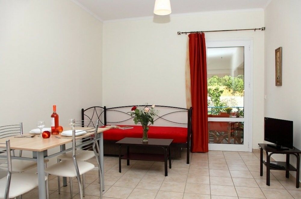 Фото Apartments Avra