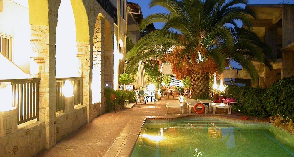 Фото Kriopigi Beach Hotel