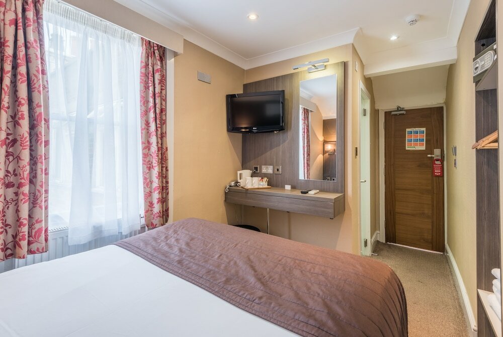 Фото Brunel Hotel