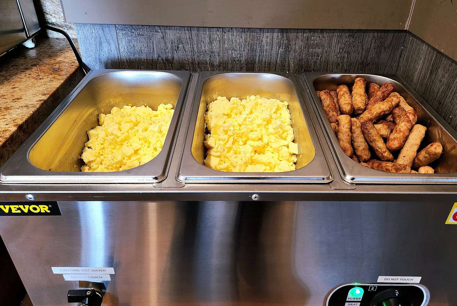 Фото Super 8 by Wyndham Portage La Prairie MB