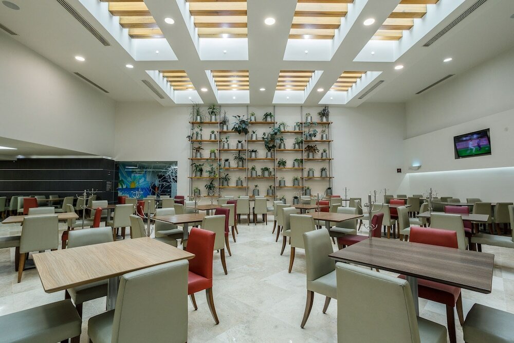 Фото Real Inn Tijuana Hotel