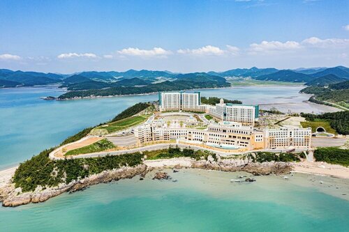 Гостиница Sol Beach Jindo в Чолла-Намдо