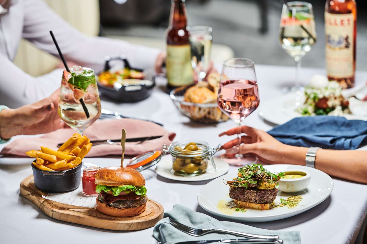 Фото DoubleTree by Hilton Hotel Lincoln