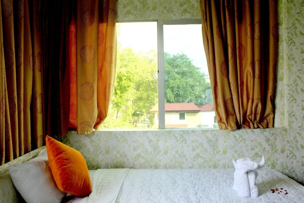 Фото Le Petit Hanoi Hotel