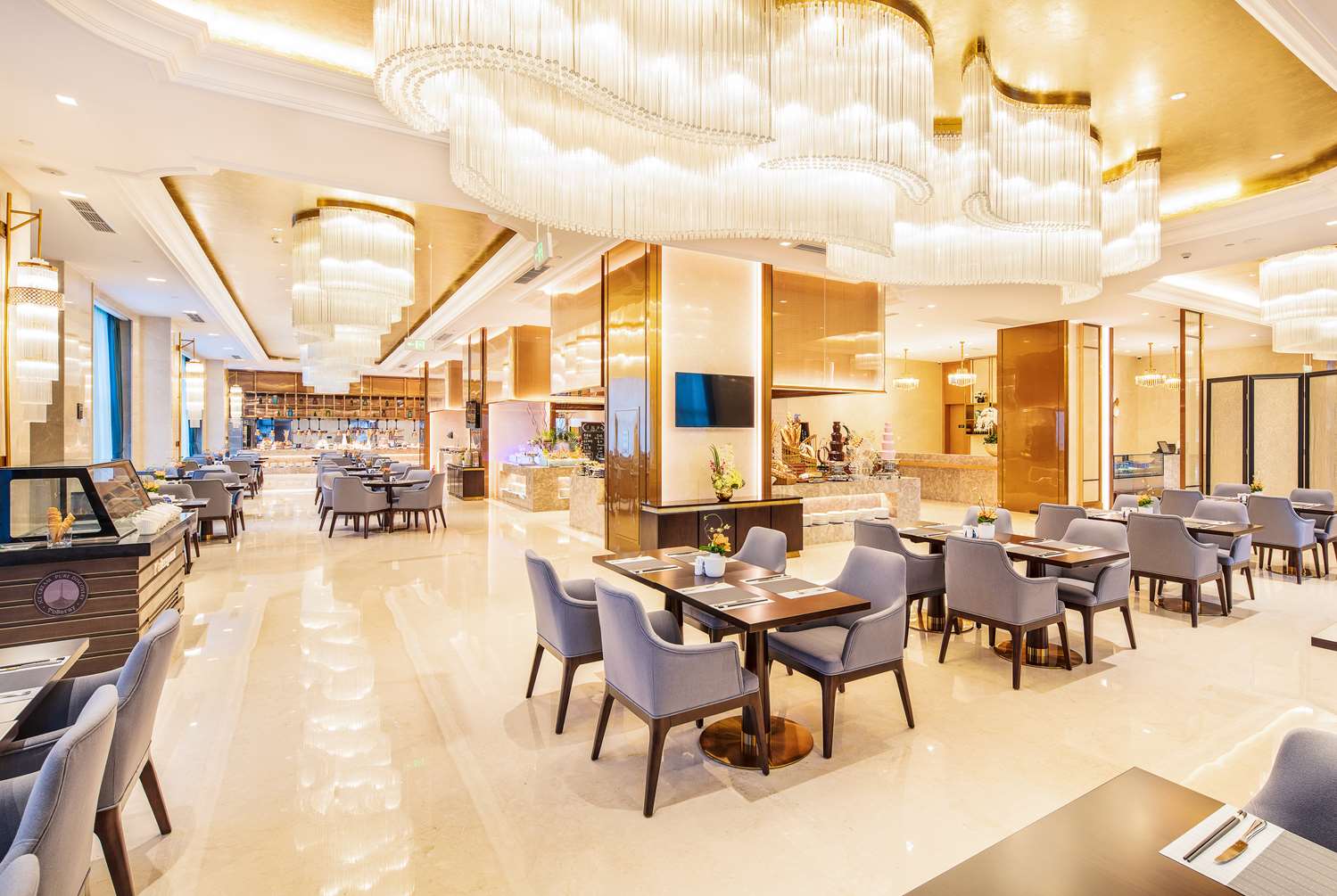 Фото Howard Johnson New District Plaza Ziyang