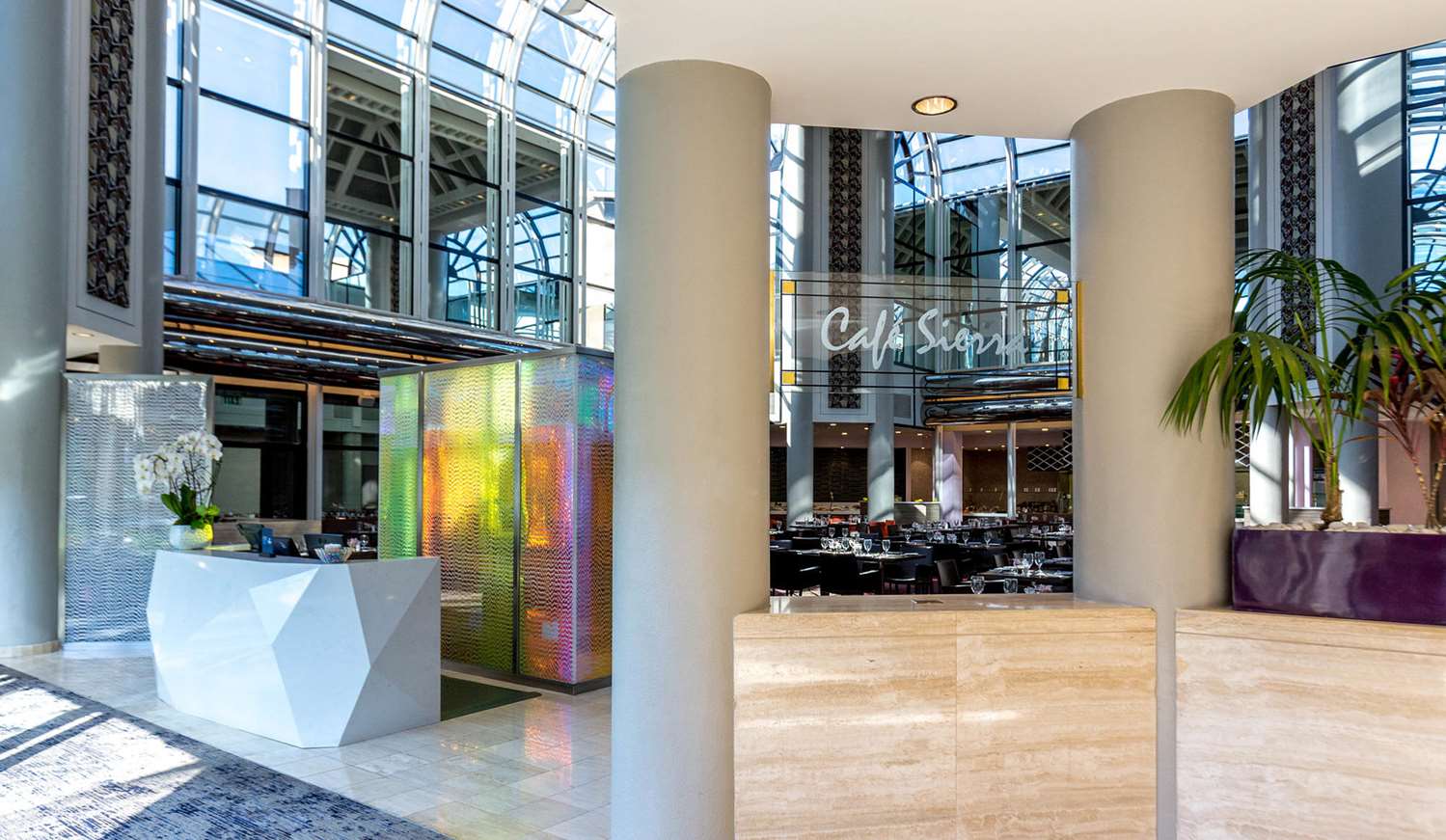 Фото Hilton Los Angeles/Universal City