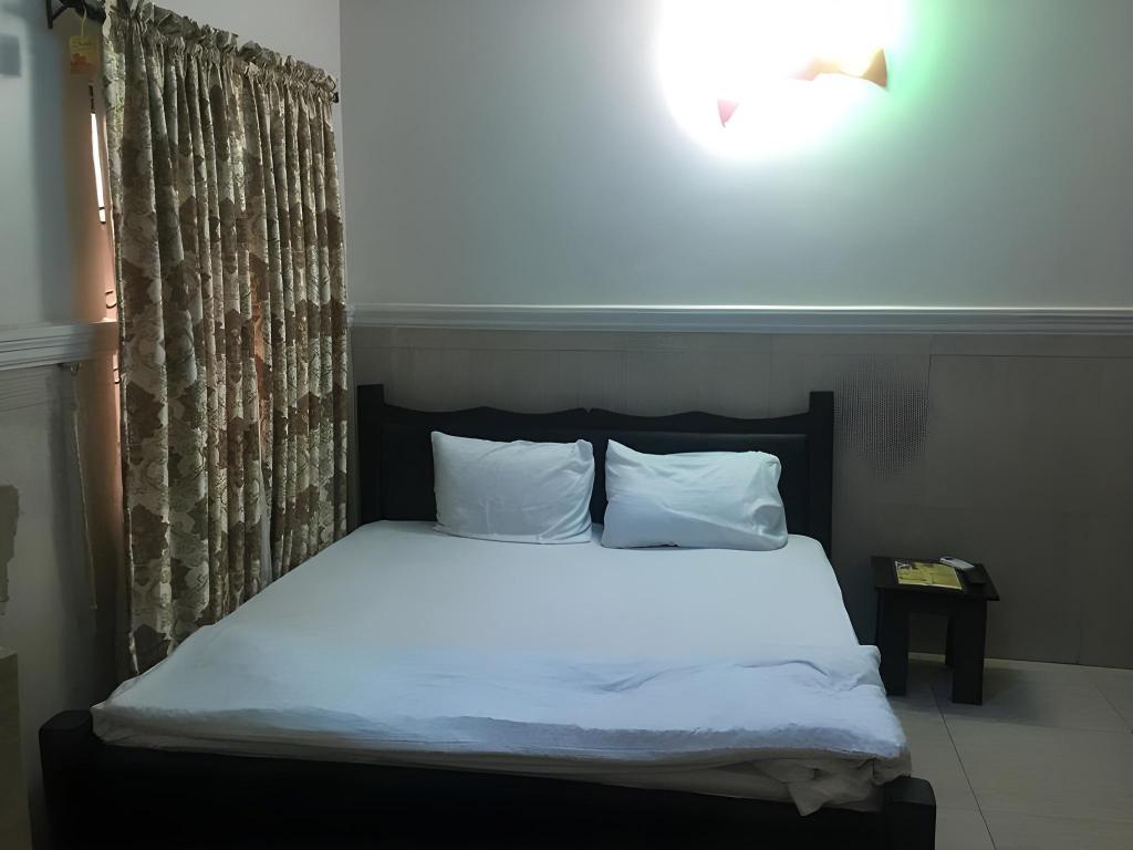 Фото Royal Castle Hotel