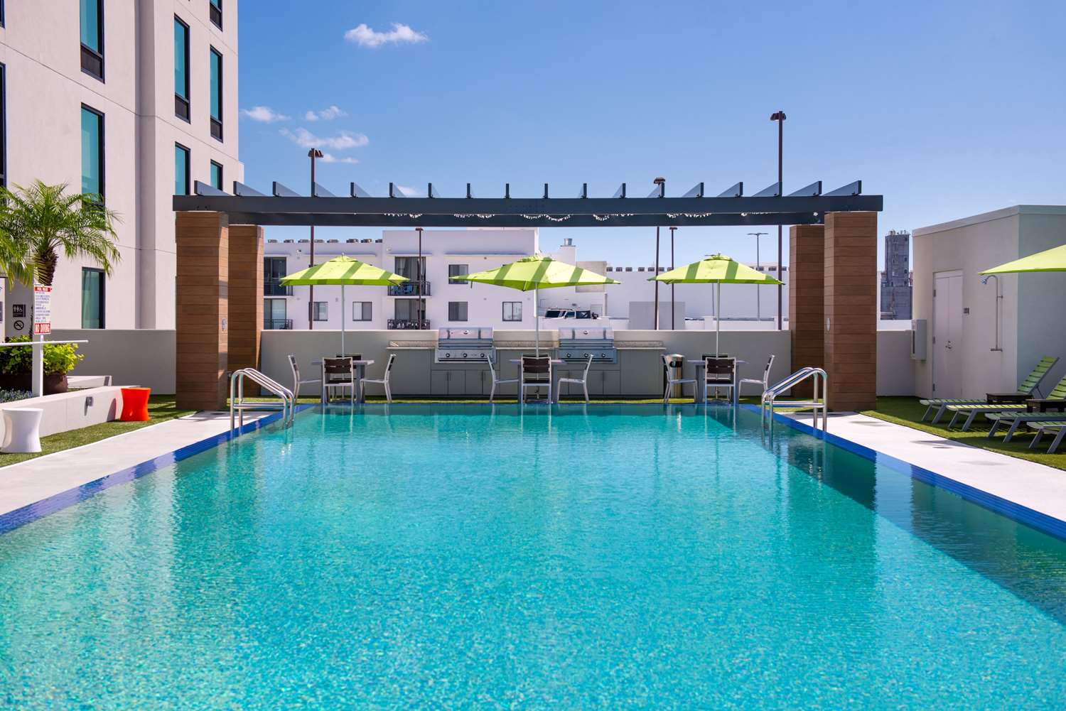 Фото Hampton Inn Tampa Downtown Channel District