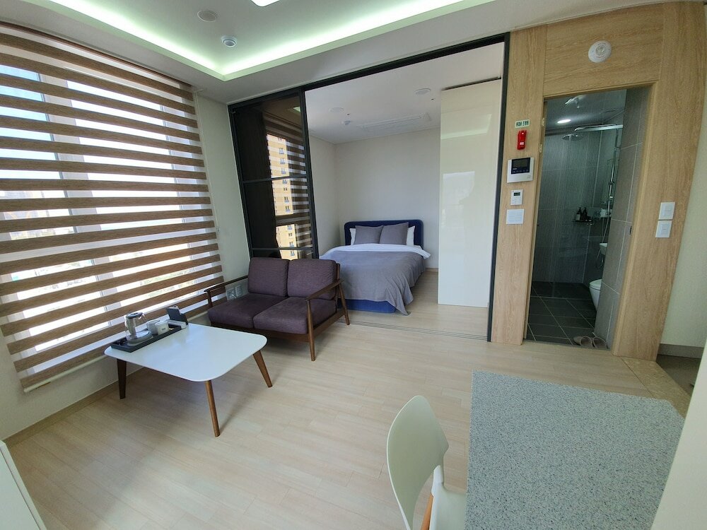 Фото The Mark Sokcho Residence